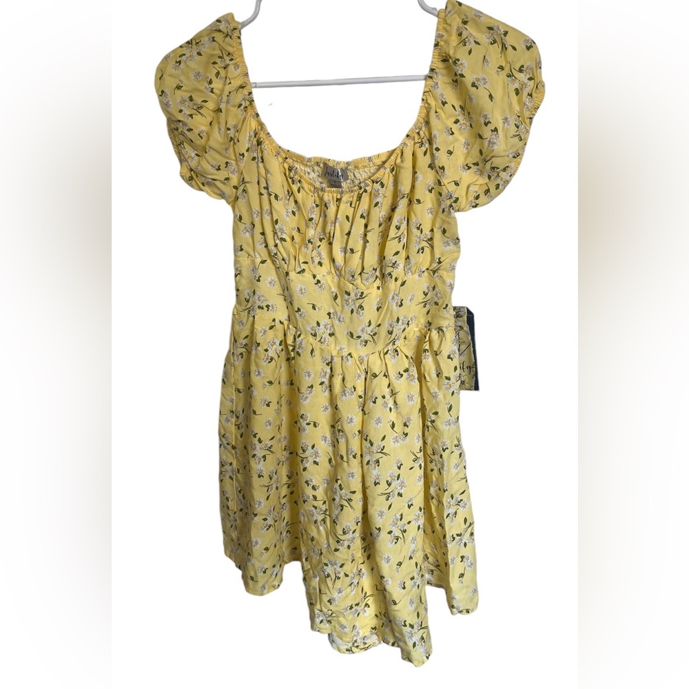 Justify Yellow Floral Puff Sleeve Romper Dress – Cute Size S